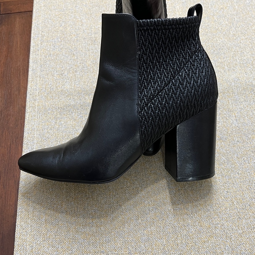 ❤️ Cole Haan Aylin Bootie in Black - Picture 8 of 10